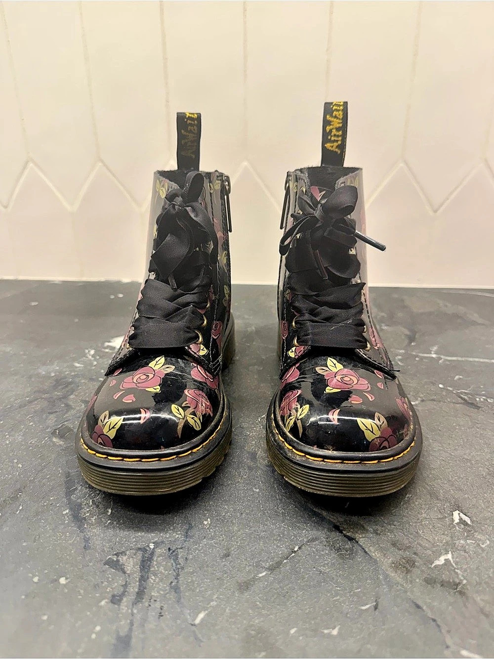 Dr. Martens JUNIOR 1460 DECAYED ROSE LEATHER LACE UP BOOTS - Picture 3 of 7